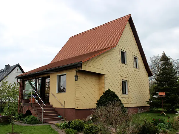 Einfamilienhaus in Kleinopitz vor der Sanierung